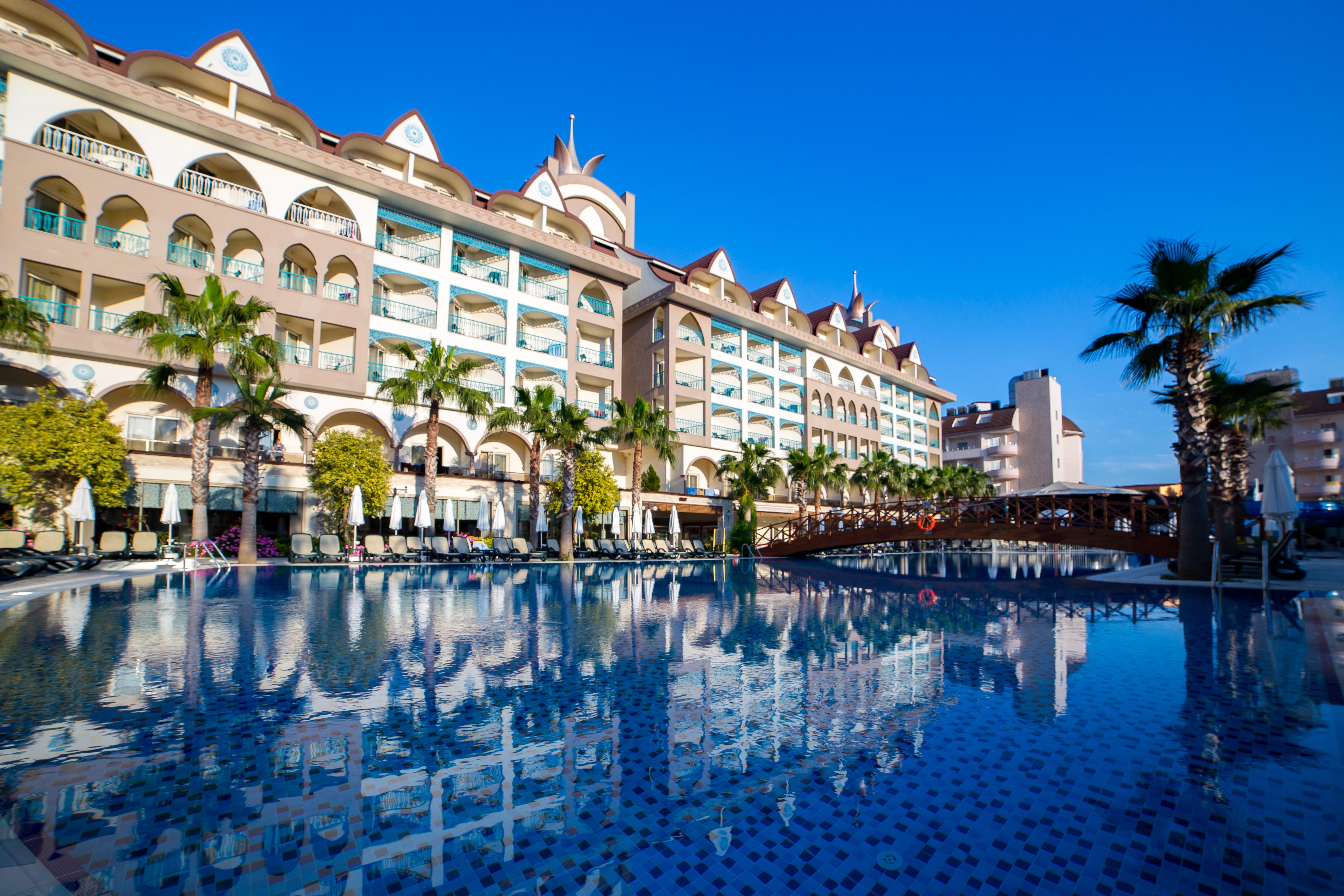 Side Crown Palace Ultra All Inclusive Exterior foto