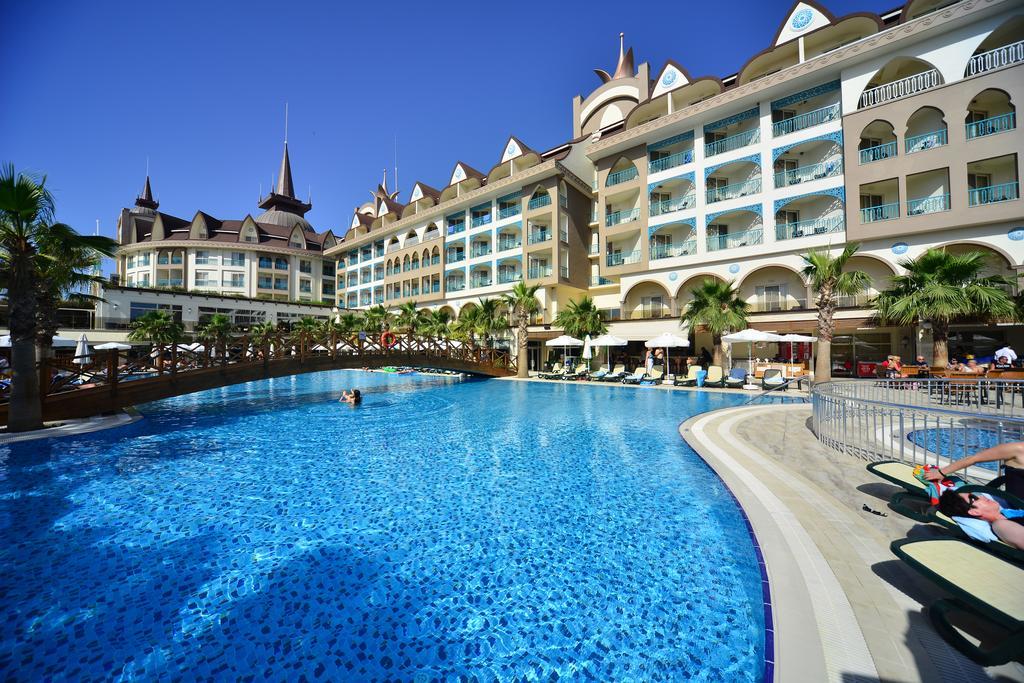 Side Crown Palace Ultra All Inclusive Exterior foto
